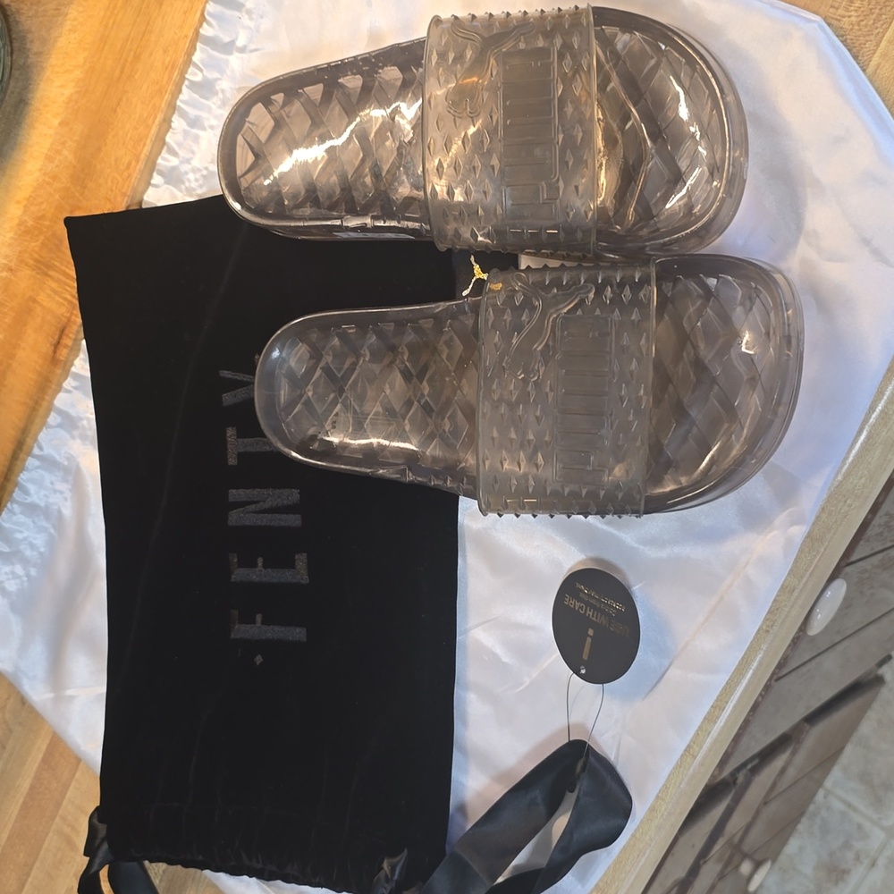 Fenty Puma Rihanna Collab Transparent Slide Sandals W/ Velvet Dust Bag NWT